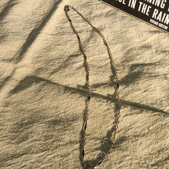 Stainless Steel necklace --🏆🎁 Nw/oT🏆🎁 - Picture 3 of 3